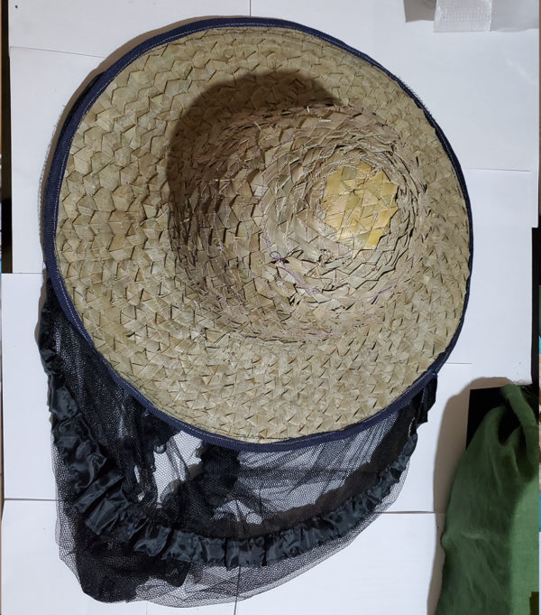 Bee cap
